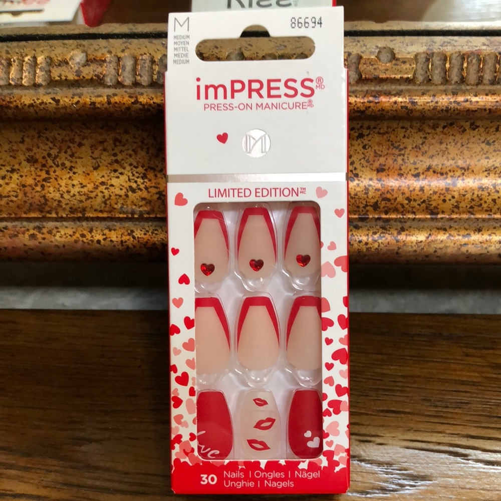 New Kiss Impress press on nails.  Includes 30 nails.  Limited edition.